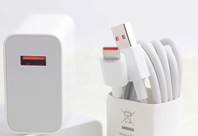 Зарядное устройство+кабель Mi Turbo Charge 67W USB Power Adapter для Xiaomi (017091) (white) 017093-162 фото